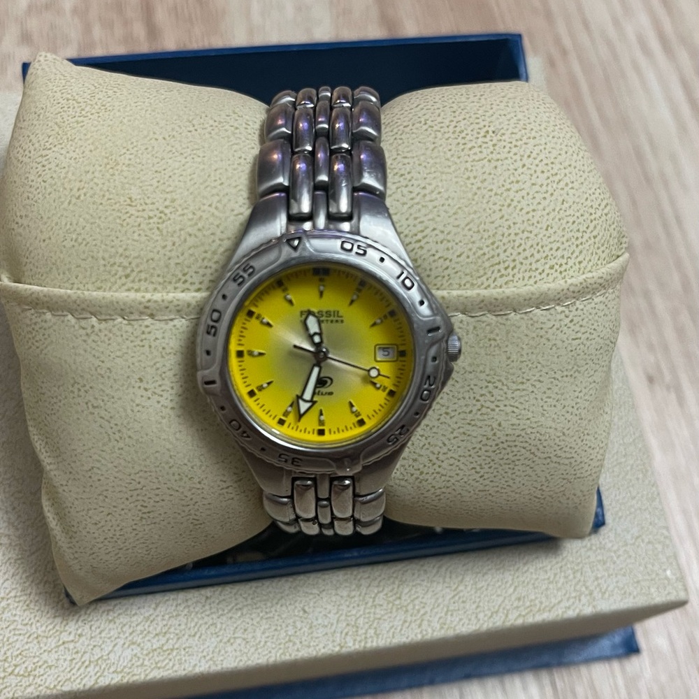Fossil Blue Ladies Watch fossil AM-3579 Yellow Dial New Battery